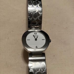 Authentic Coach bracelet watch! 🧚🏻‍♂️